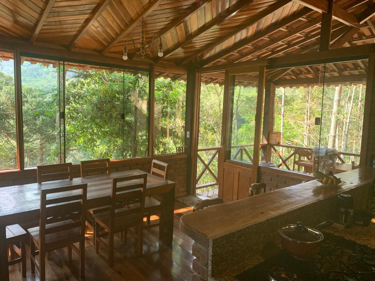 Casa Araucaria Holiday home Visconde De Maua